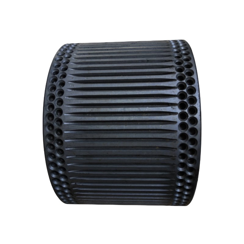 Closed groove honeycomb roller shell
